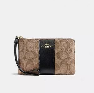 Coach Signature Canvas Corner Zip Wristlet